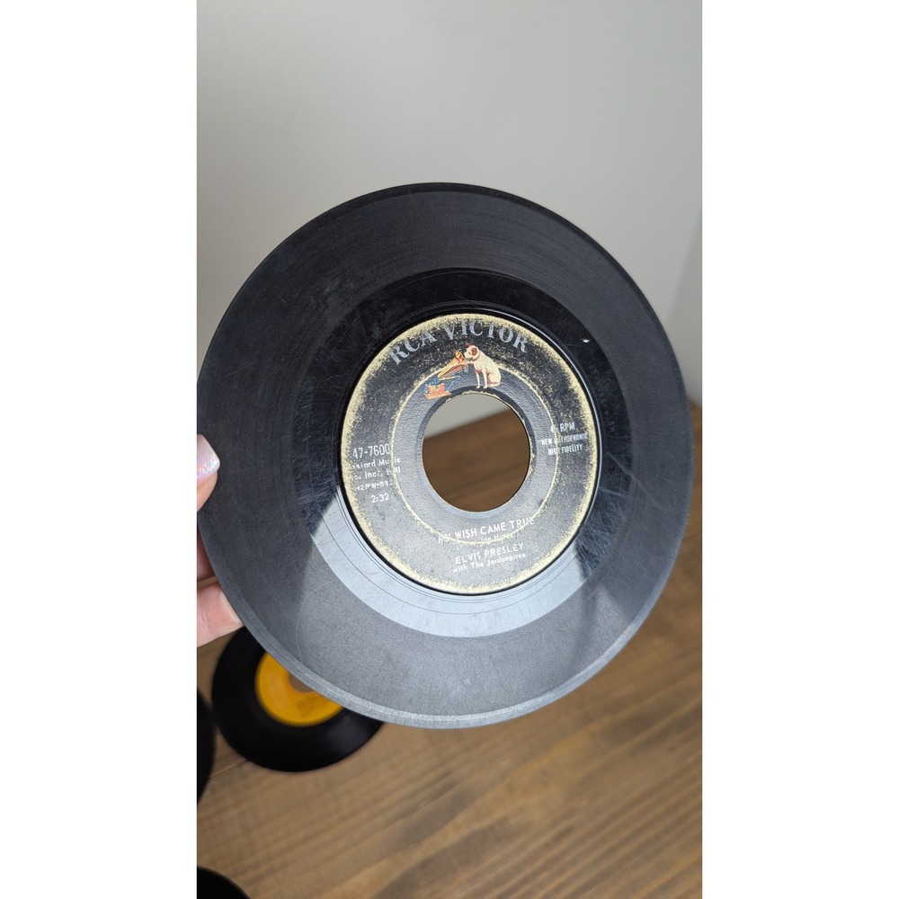 Elvis Presley 45 RPM Vinyl Record Lot RCA Suspicious Minds 7 Inch Singles Hunk - Picture 3 of 9
